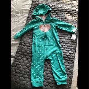 CARTERS “One-piece” Heart Hooded Romper